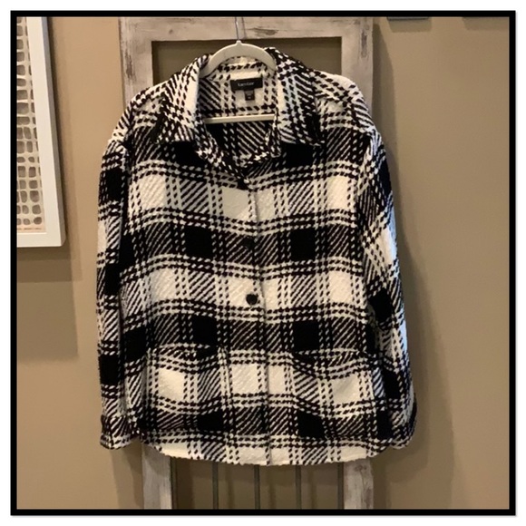 Karen Kane Jackets & Blazers - Karen Kane Shacket